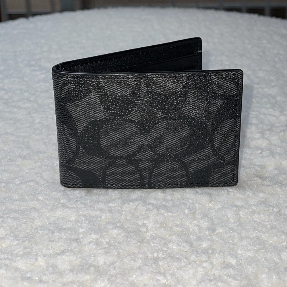 COACH Slim Billfold in Signature Men’s Wallet